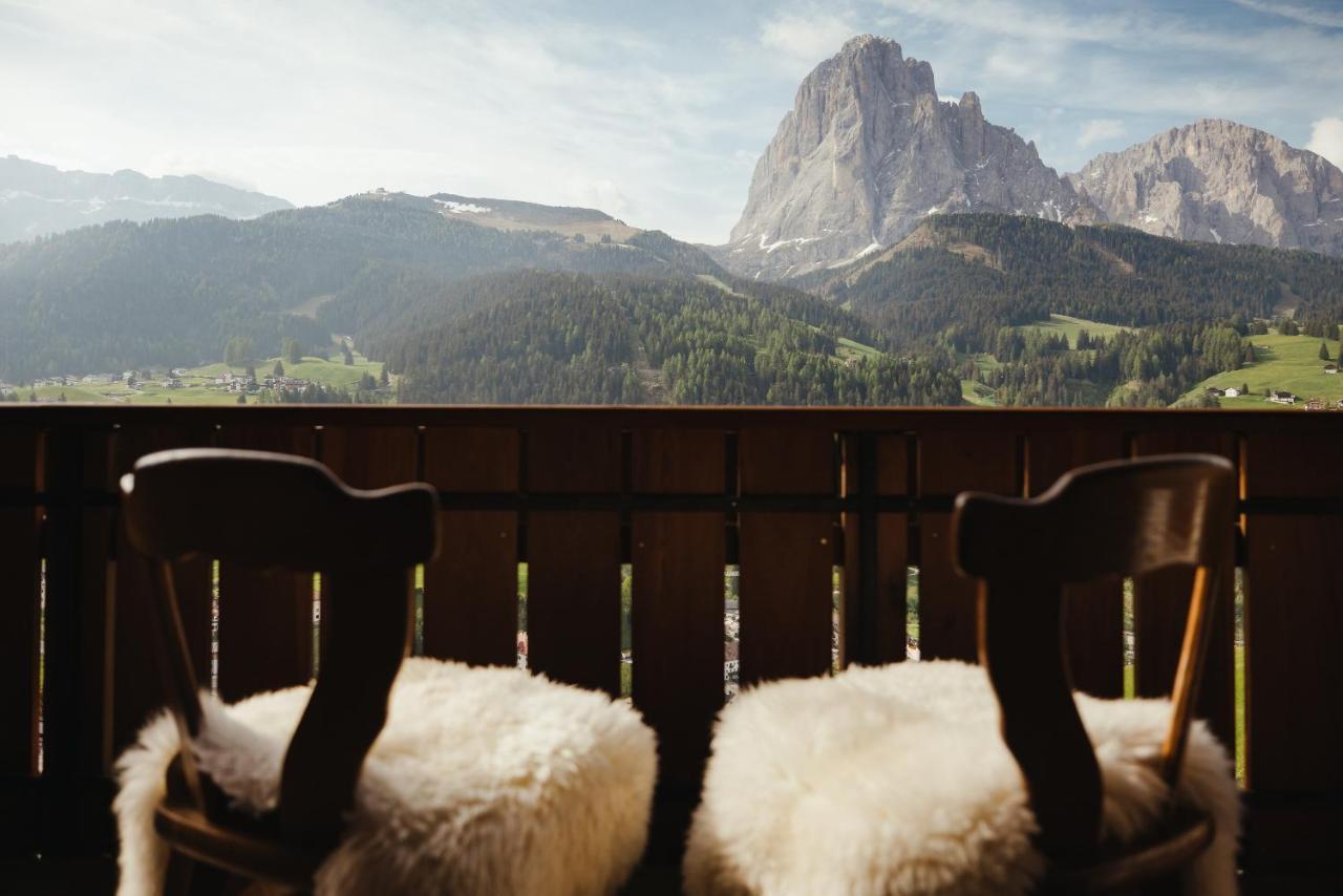 Oberaldoss Residence Wellness Santa Cristina Val Gardena ภายนอก รูปภาพ