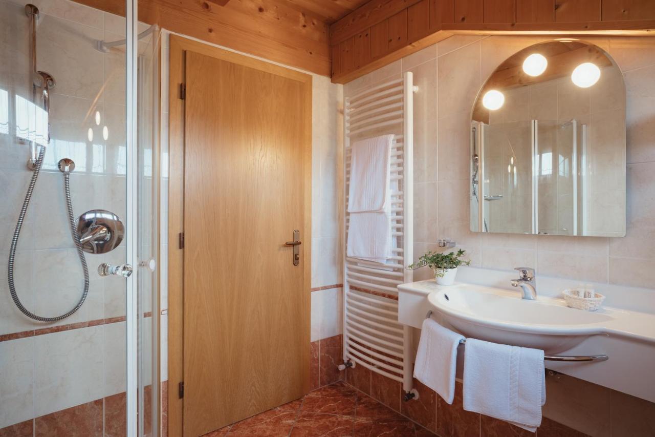 Oberaldoss Residence Wellness Santa Cristina Val Gardena ภายนอก รูปภาพ