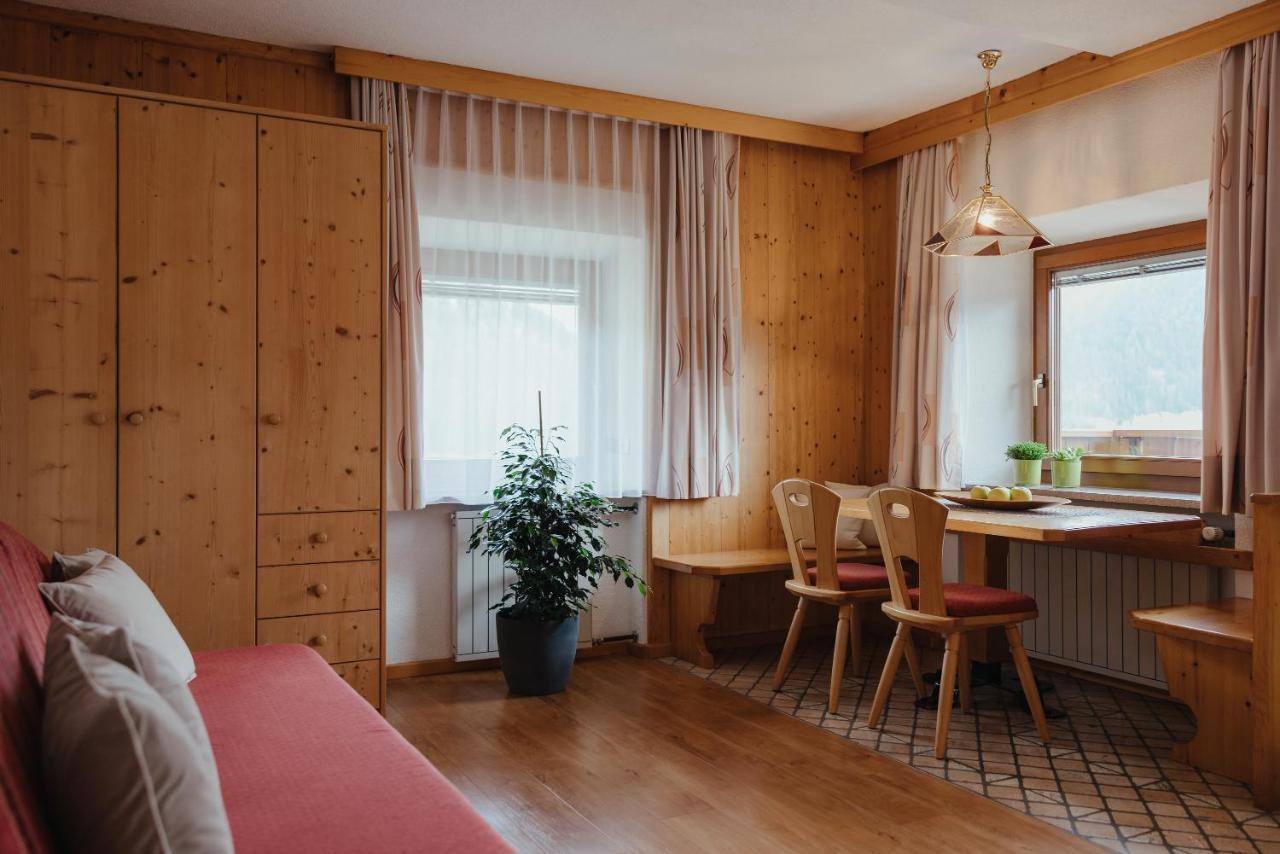 Oberaldoss Residence Wellness Santa Cristina Val Gardena ภายนอก รูปภาพ