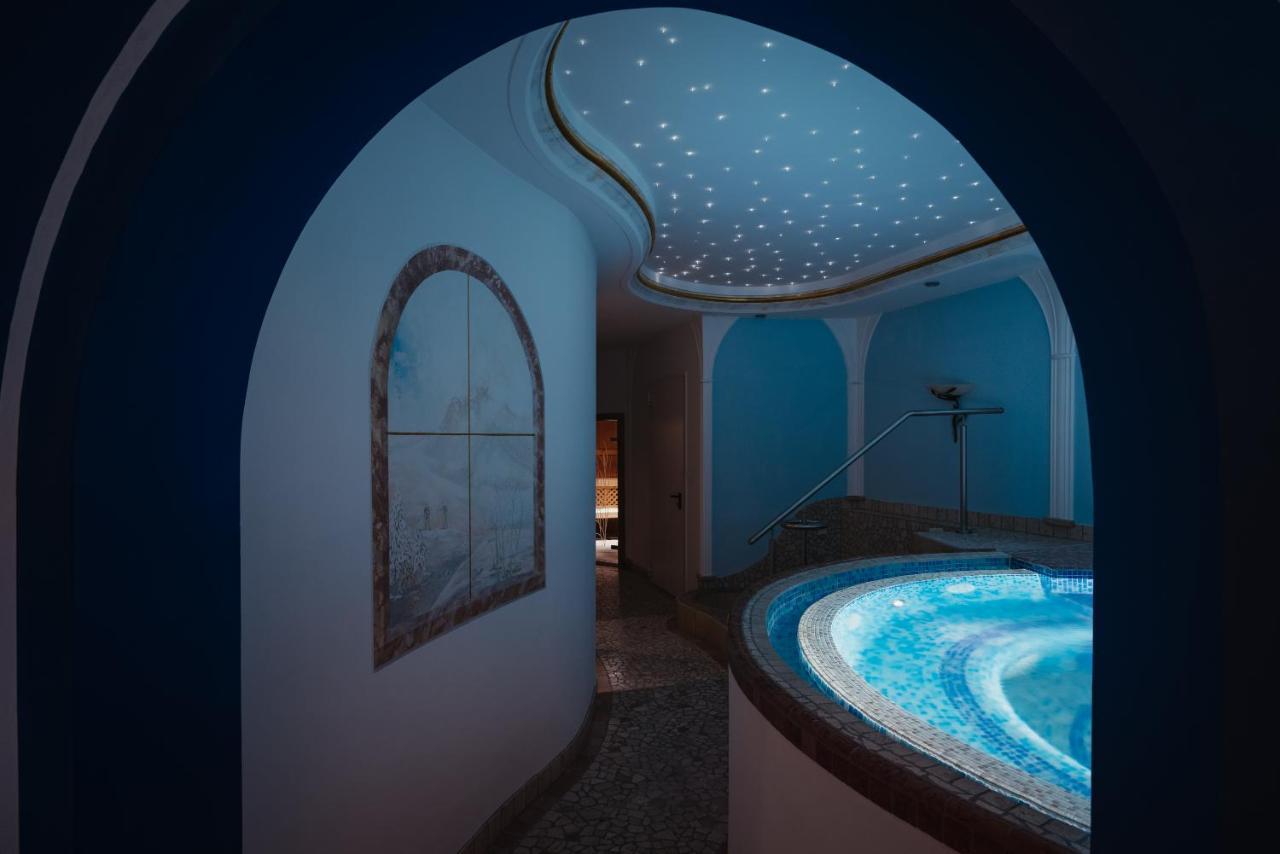 Oberaldoss Residence Wellness Santa Cristina Val Gardena ภายนอก รูปภาพ